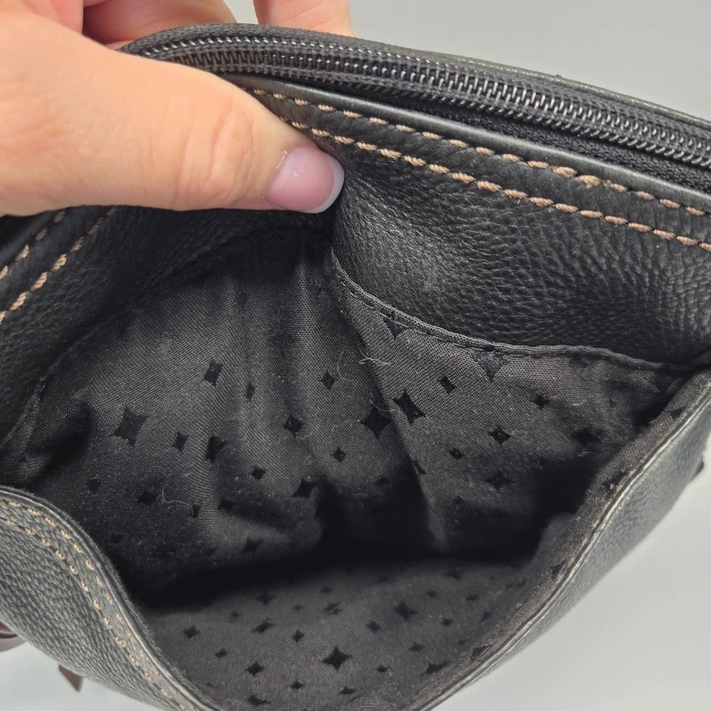 Fossil Crossbody Messenger Bag Medium Black Pebbled Leather Multi Pocket Utility